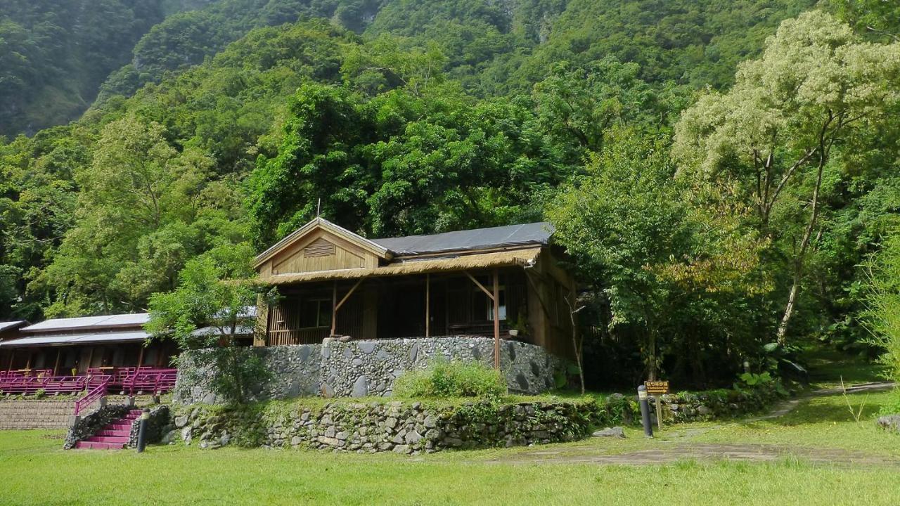 Taroko Village Hotel Fushi Exterior foto
